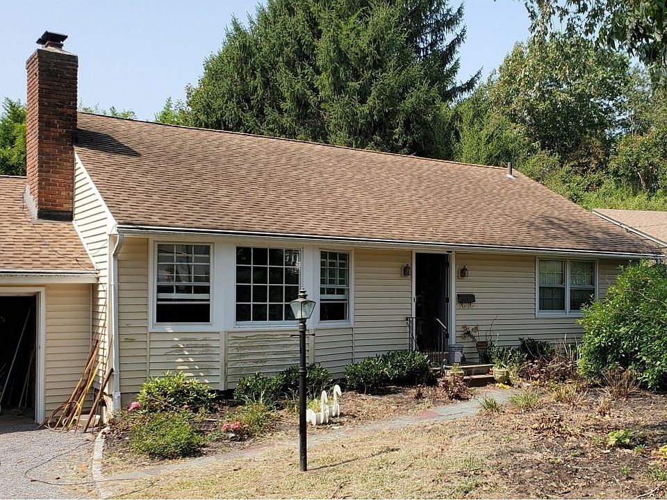 1st image of 13 Lincoln Ave