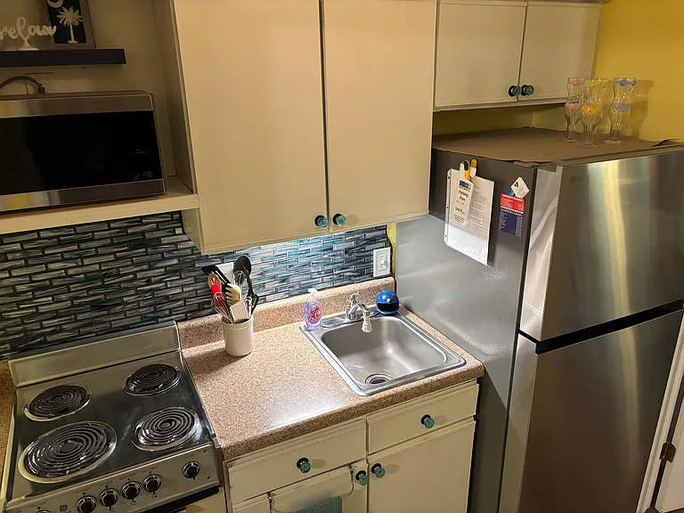120 Dogwood Dr N #201 — Photo 7
