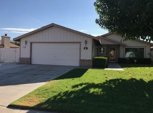 612 S Silver Ridge St, Ridgecrest, CA 93555