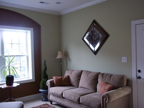 4th image of 137 Bridgewater Ct