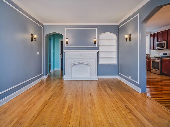 5th image of 6129 N Hoyne Ave #3