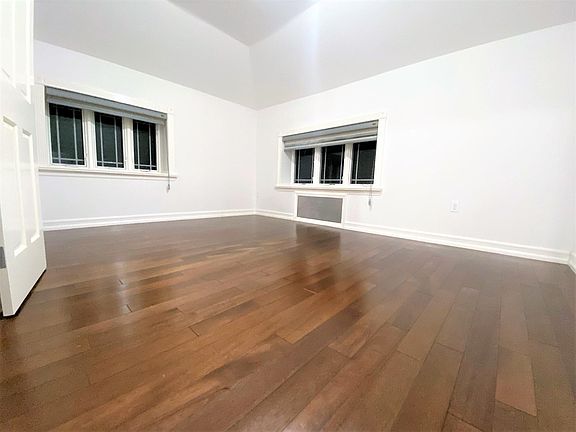 4th image of 12023 Graham Ct #2F