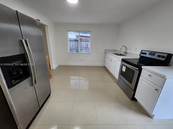 520 E 49th St, Hialeah, FL 33013