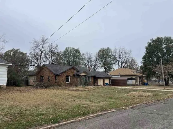 733 S 7th St, McAlester, OK 74501