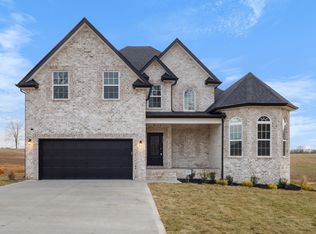 422 Blackjack Oat Ct, Clarksville, TN 37043