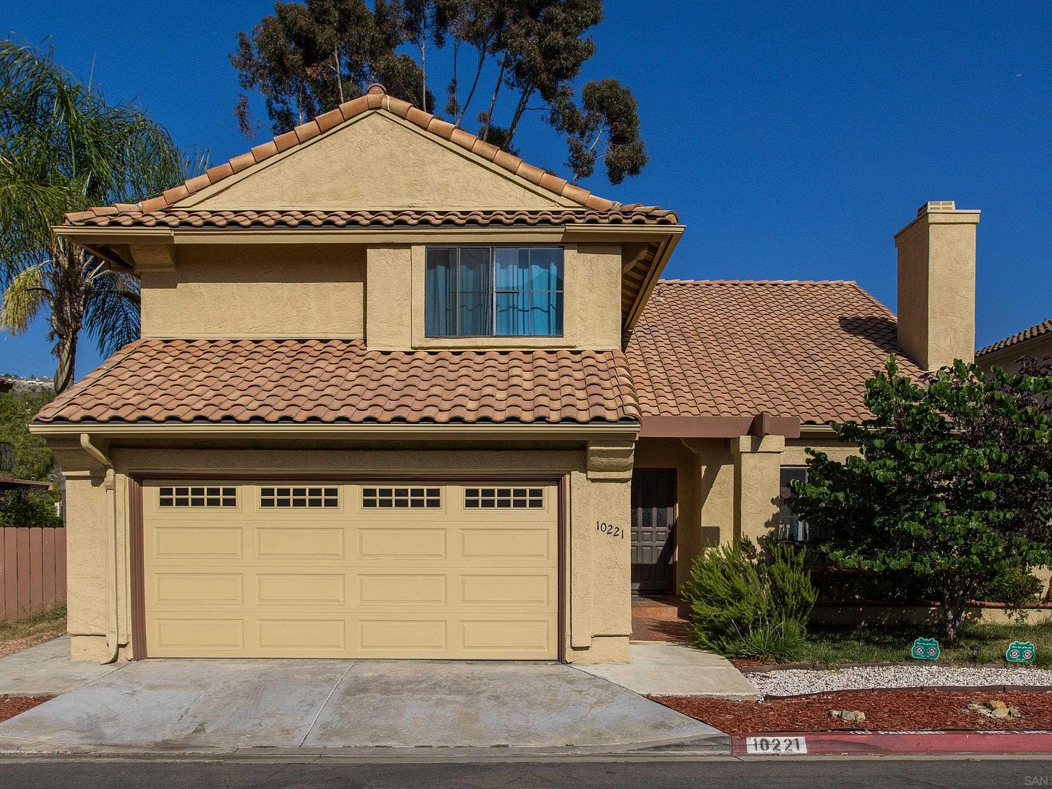 10221 Greenleaf Rd, Spring Valley, CA 91977 Zillow