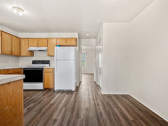 5th image of 4102 Terri Linn Dr #A