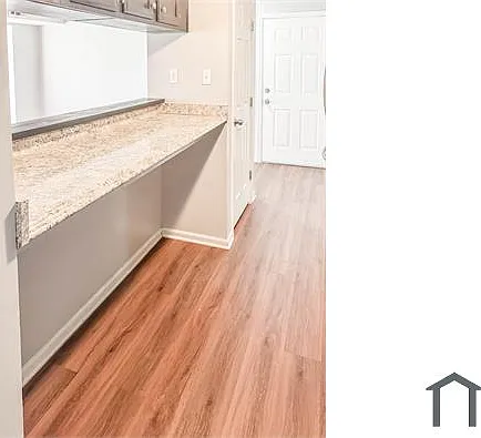 904 Swallow Crest Ct #D — Photo 24