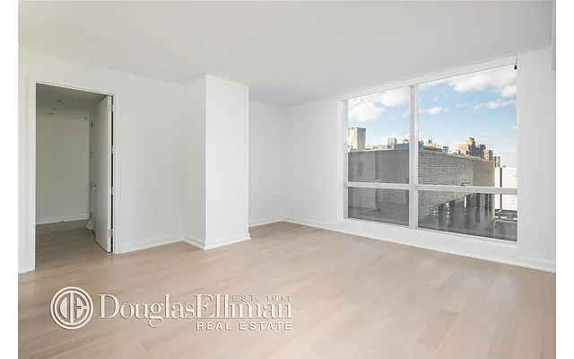 Sold by Douglas Elliman | media 18