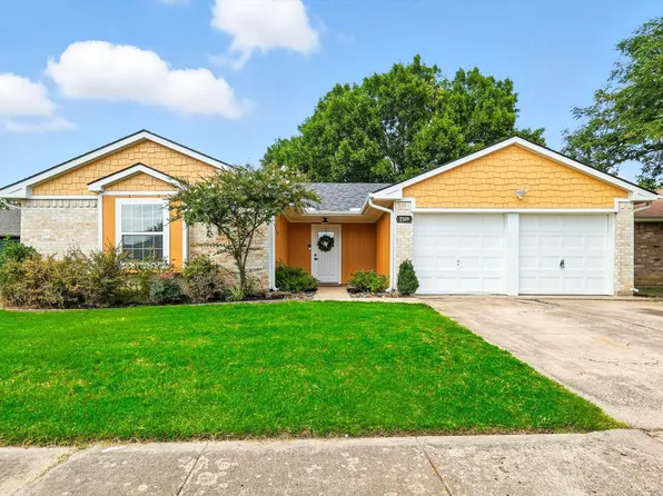 2309 Stillmeadow Dr, Arlington, TX 76014