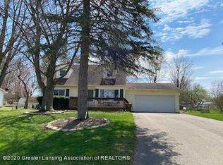 3953 Willow Ridge Dr, Holt, MI 48842