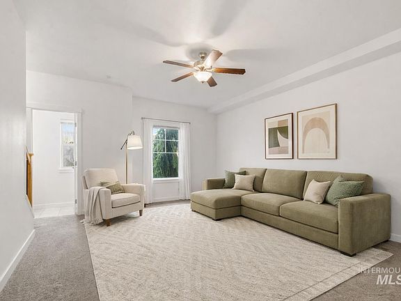 3rd image of 8752 W Pine Valley Ln