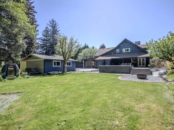 1387 Judd Rd, Squamish, BC V0N 1H0