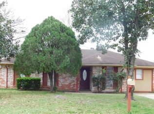 4411 Oak Shadows Dr, Houston, TX 77091