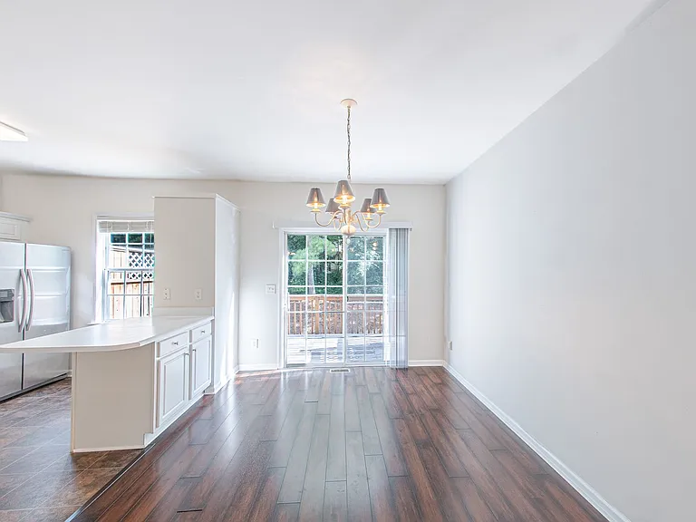 3423 Lathenview Ct — Photo 10