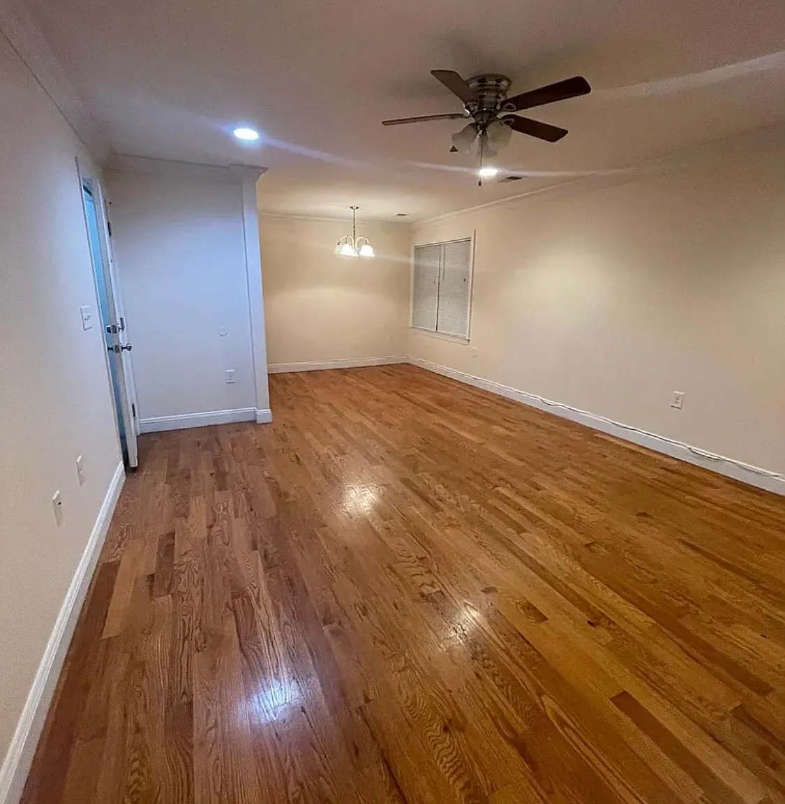 3 bed, $3,400 — Photo 4
