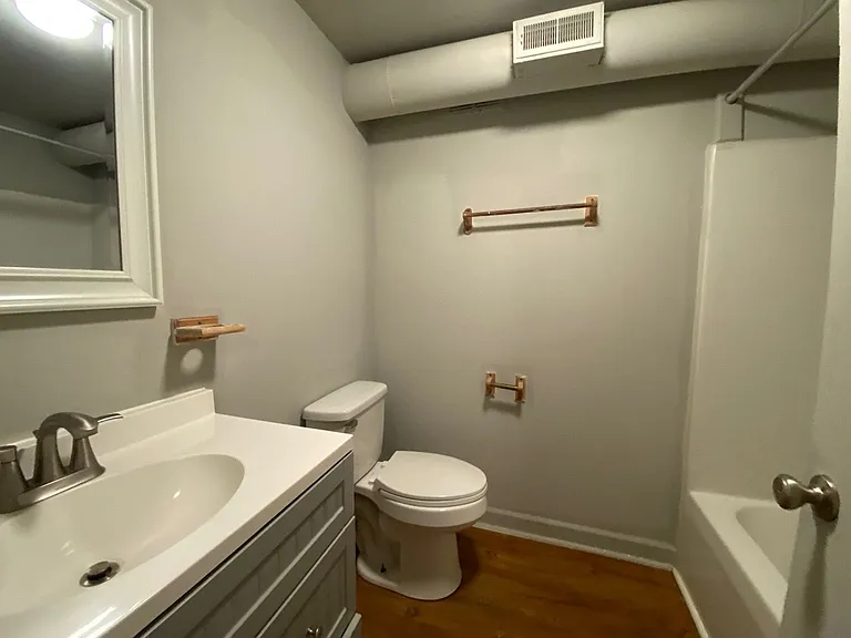 Welcome to 400 East Clayton Street! — Photo 40