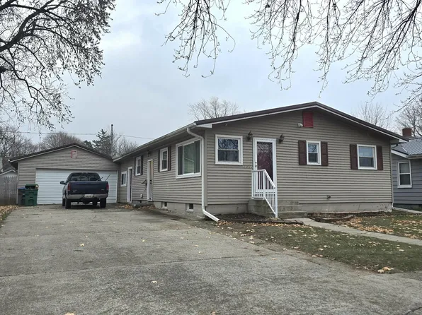 709 Langrick St, Sturgis, MI 49091