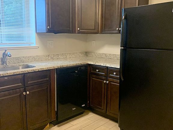 4th image of 5826 S Bannock St #0