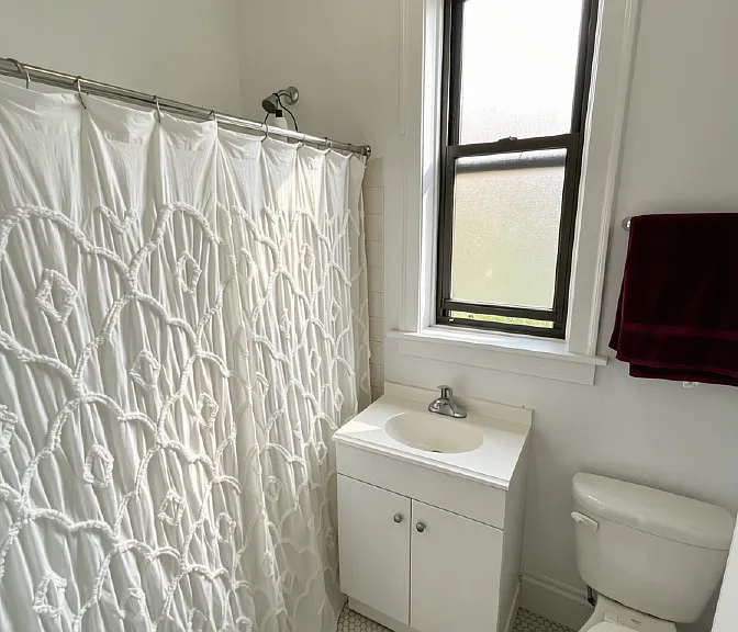 639 W Roscoe St #P2 — Photo 5