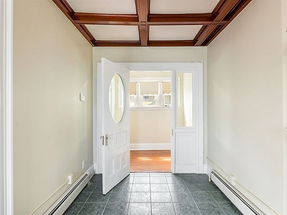 4th image of 17 Campbell St