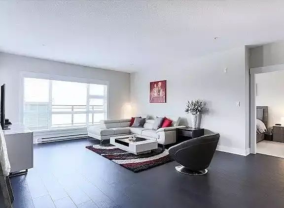 3rd image of 20728 Willoughby Town Centre Dr #218