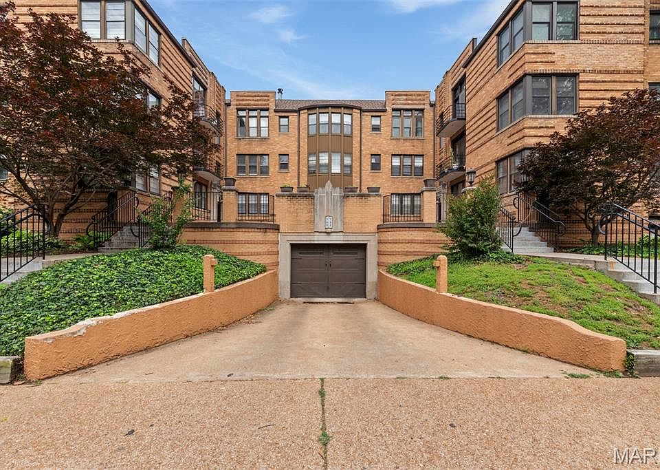 1st image of 703 Westwood Dr APT 1B