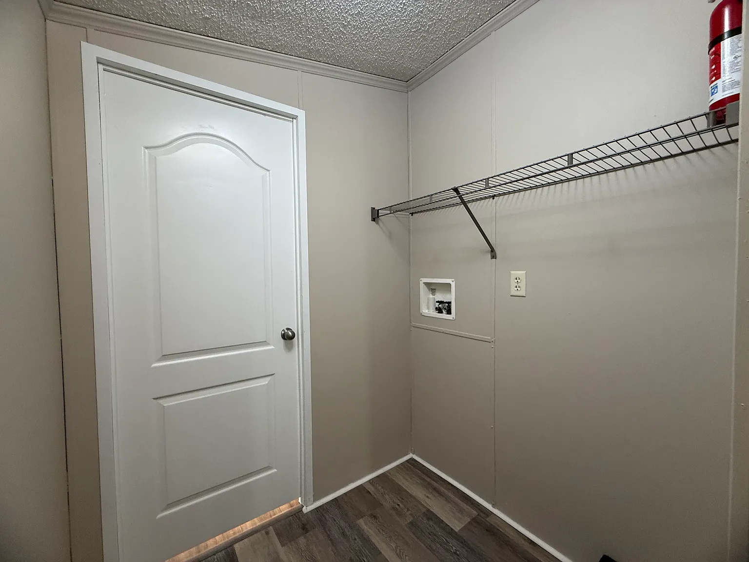 3 bed, 960 sqft, $799 — Photo 4