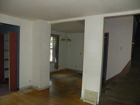 4th image of 3103 Thomas Ave N