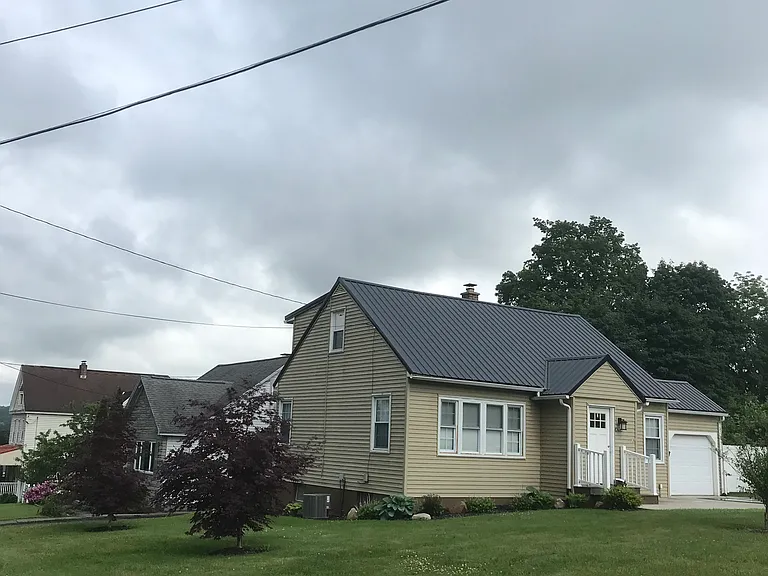 Corner lot