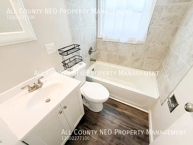 2470 Center Ave — Photo 17