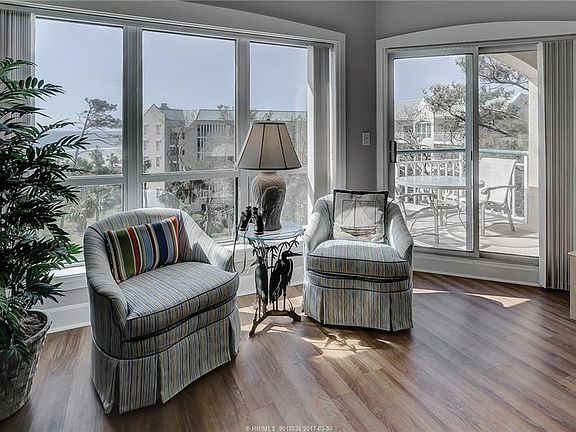 5th image of 57 Ocean Ln APT 3501