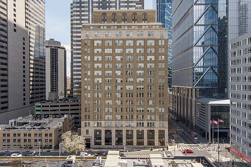 The Lofts at 1835 Arch Photo 1