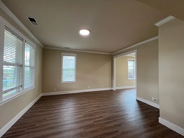 1774 Roth St — Photo 5