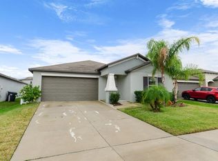 13210 Wildflower Meadow Dr, Riverview, FL 33579