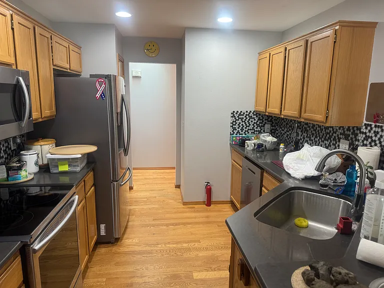 3916 S Greystone Ln — Photo 8