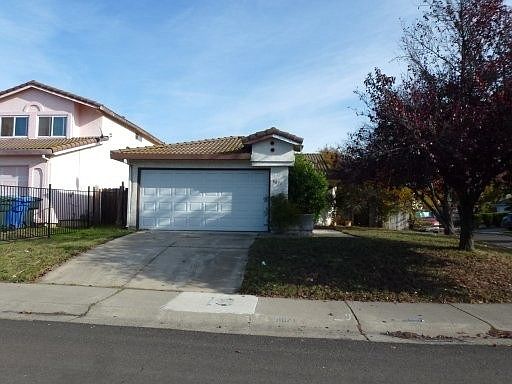 1st image of 8071 Pegler Way