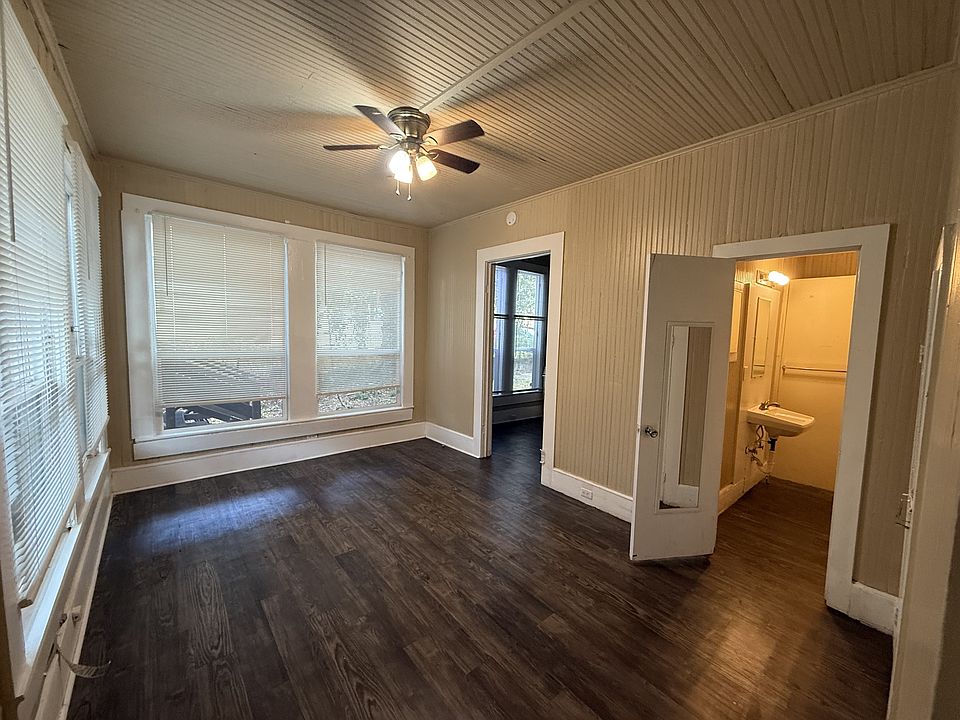 1st image of 319 North St