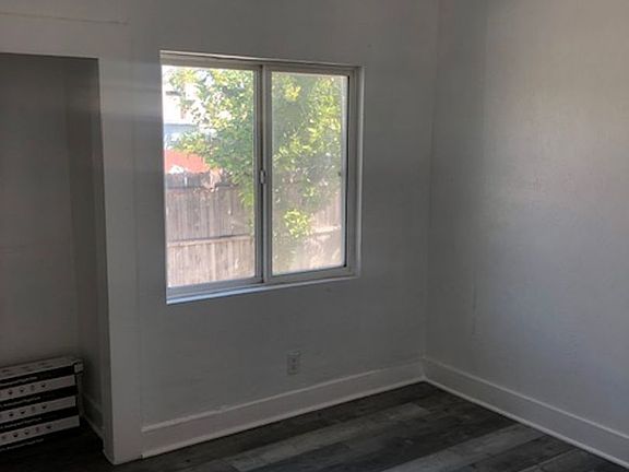 4th image of 8622 Beach St #8624