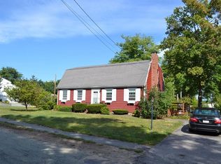 7 Eisenhower Rd, Norwood, MA 02062