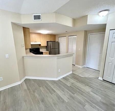 3rd image of 5056 Lantana Rd APT 4301