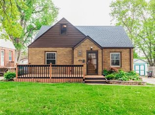 1242 57th Pl, Des Moines, IA 50311