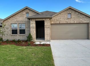 108 Piping Rock Dr, Fort Worth, TX 76131