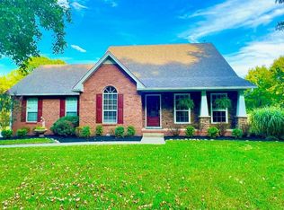 1063 S Browns Ln, Gallatin, TN 37066