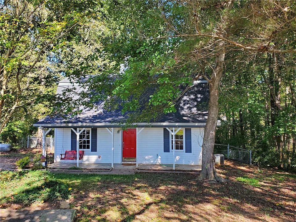 1st image of 3289 Gillsville Hwy