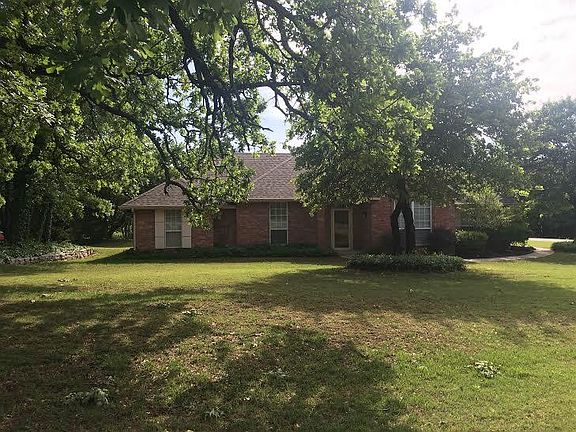 2nd image of 10501 Honey Tree Ln