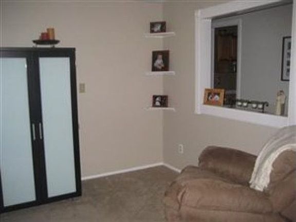 3rd image of 9002 Cranbrook Dr