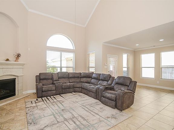 3rd image of 4326 Glenirish Dr