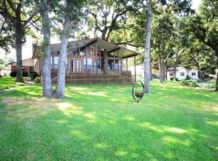 130 Santa Monica Dr, Mabank, TX 75156