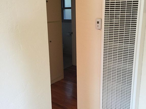2nd image of 121 Sylvar St APT 3
